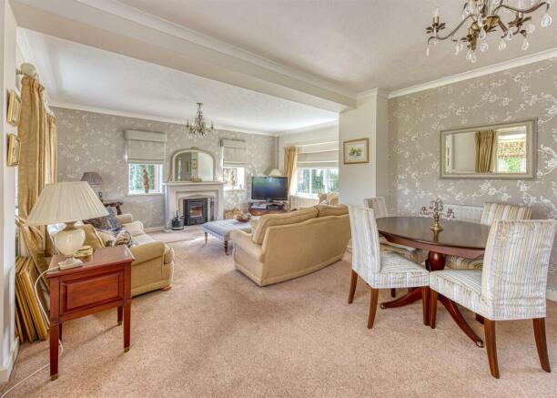 Awbridge House-lounge4.jpg