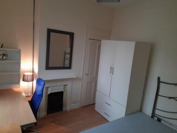 lothian-road-ts4-2hr-1023145