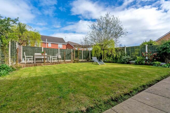 35 Beaumont Way Ws11