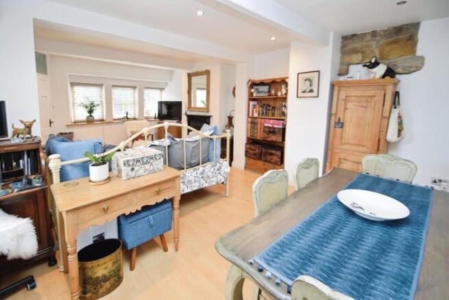 2 bed Cottage for sale Image 6