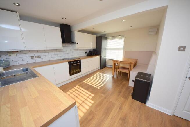 Delapre Drive, Banbury, OX16 photo 4