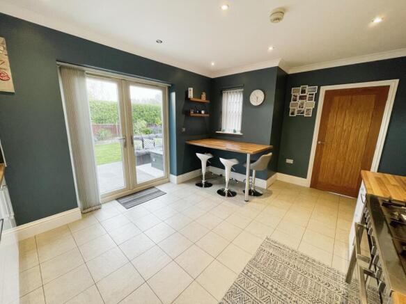 Breakfast/Kitchen
