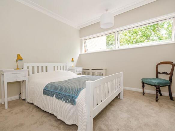 Bedroom 2 a LR