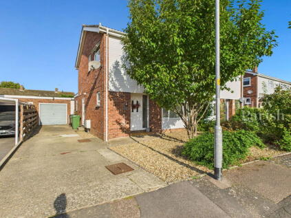 Champneys Road, Diss