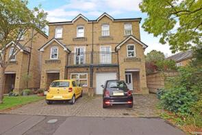 15, Harvey Drive, Hampton TW12 2FB