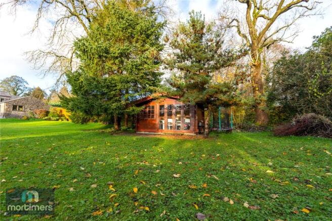 Summer House
