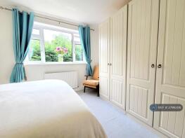 1, 64c Roman Lodge, Russell Road, Buckhurst Hill IG9 5QE