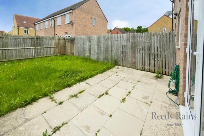 3 bed Semi-Detached to rent Image 6