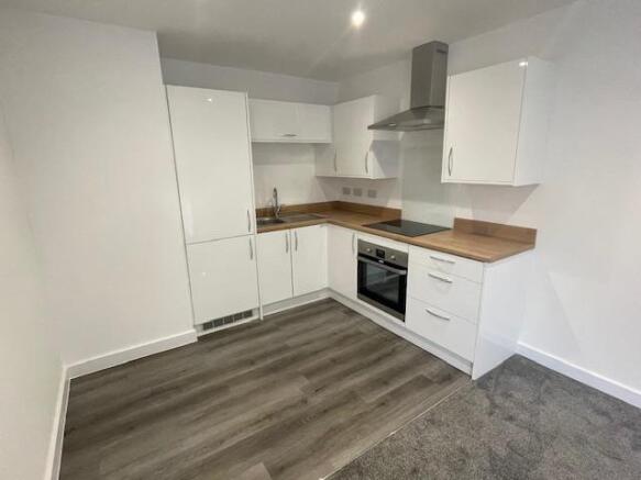 1 bed Apartment to rent Image 8