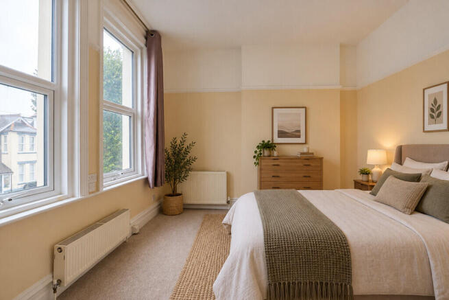 Cozy Neutral Bedr...