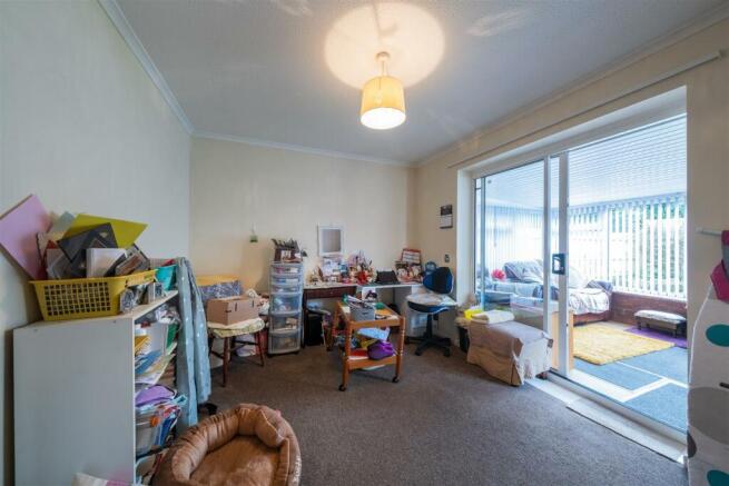 16 Linnet Close-015.jpg
