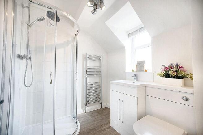 3 bed Semi-Detached for sale Image 12