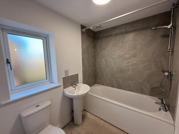 1 bed Flat for sale Image 6