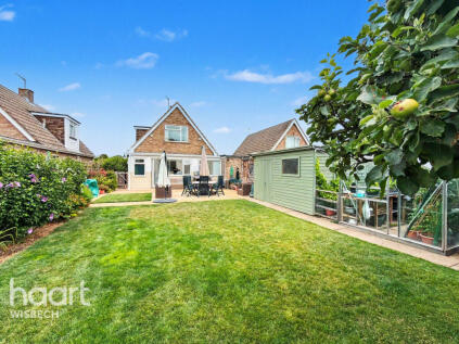 Milton Drive, Leverington