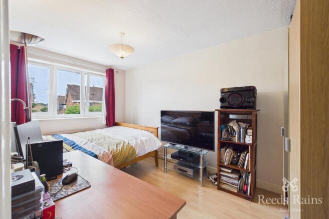 3 bed Semi-Detached for sale Image 9
