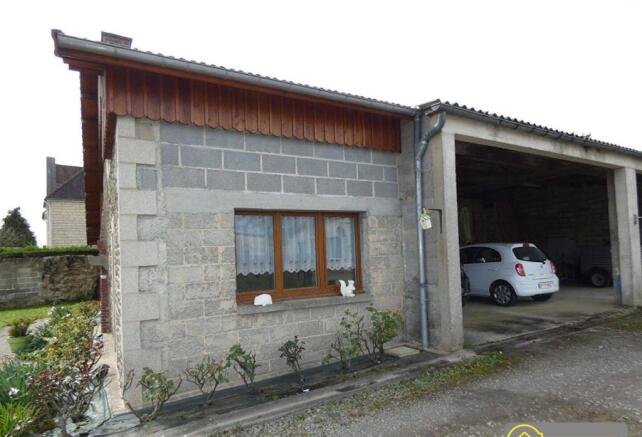 Photo 3