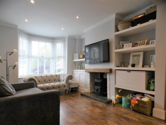 Lounge/Dining Room