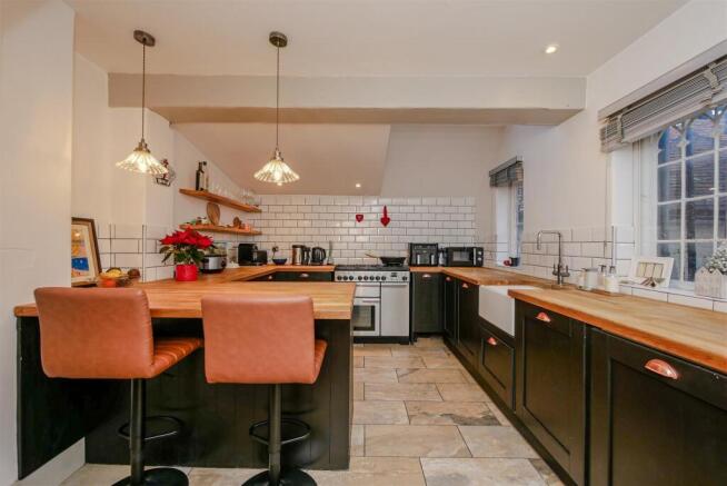 Kitchen/Breakfast Toom