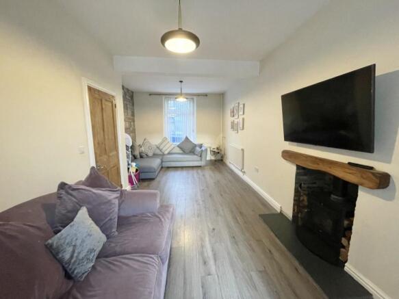 Lounge/Dining Room