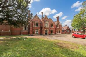 Flat 6, Hadleigh Hall Flats, Pound Lane, Ipswich IP7 5EQ