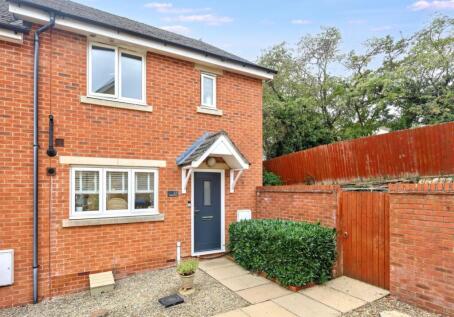 Walnut Close, Witney, Oxfordshire