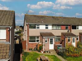 32, Farm View, Taunton TA2 7QZ