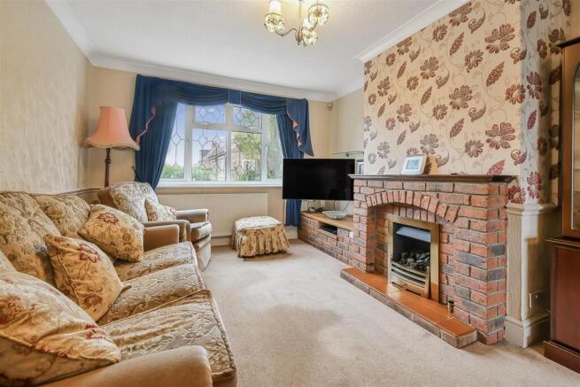 3 bed Semi-Detached for sale Image 5