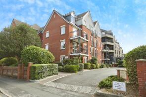 Flat 30, Fairholme Court, Archers Road, Eastleigh SO50 9PP