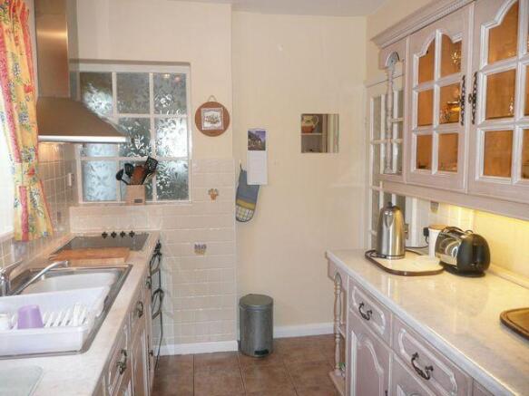 Photo 7
