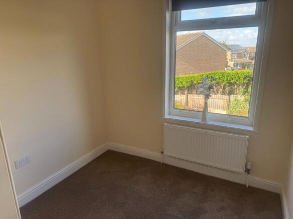 3 bed Terraced for sale Image 10