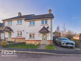 17, Belle Field, Towcester NN12 6AA