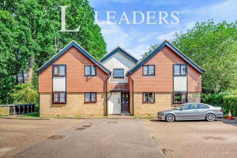 The Woodlands, Smallfield, Horley