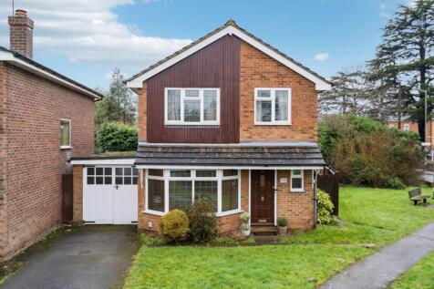 Rectory Close, Farnham Royal, Slough, SL2