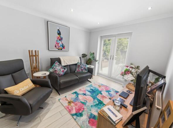 4 bed Detached for sale Image 7