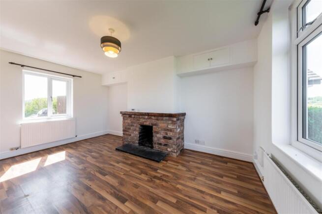 4 Whalley Drive-005.jpg