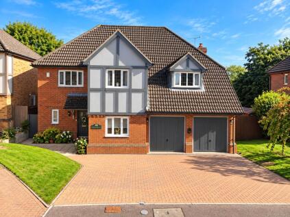 Wentworth Gardens, Toddington, Dunstable, Bedfordshire, LU5