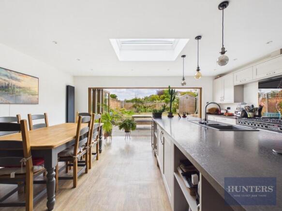 Kitchen / Dining / Snug