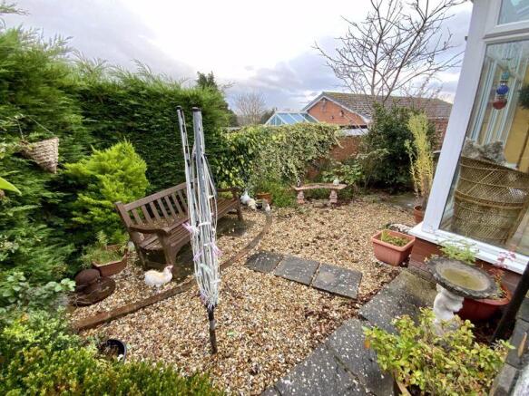 garden 01