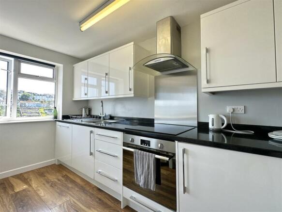 Kitchen_.jpg