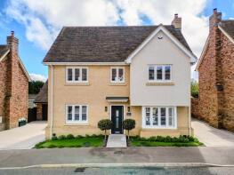 3, Solby Wood, Thundersley, Benfleet SS7 2FQ