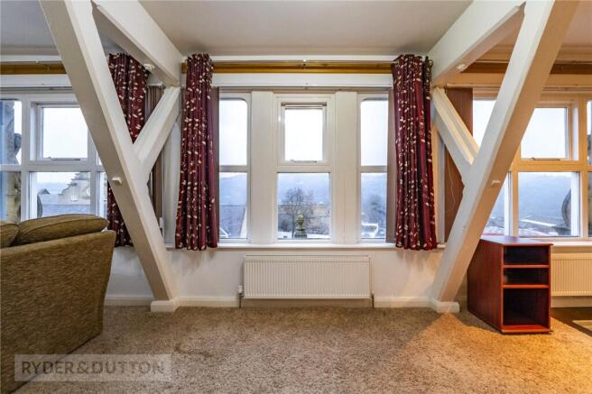 2 bed Apartment for sale Image 5