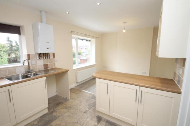 Kitchen /Living Area