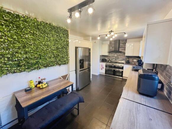 Kitchen Diner