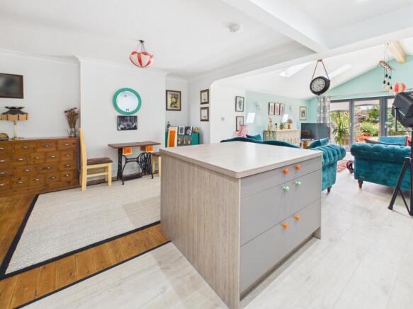 73 Witham Road, Woodhall Spa photo 4