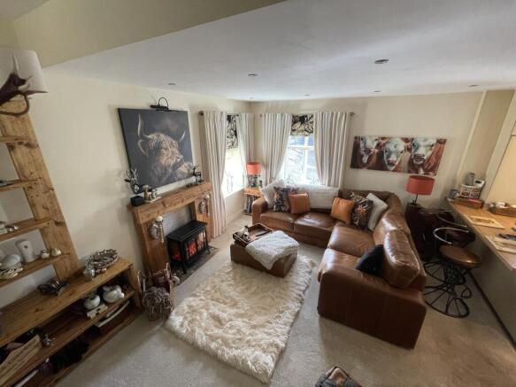 P2757 Lounge Area.JPG