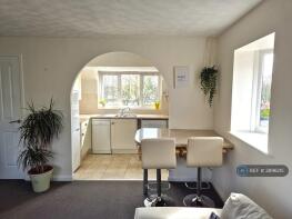 97, Broome Way, Banbury OX16 3WH