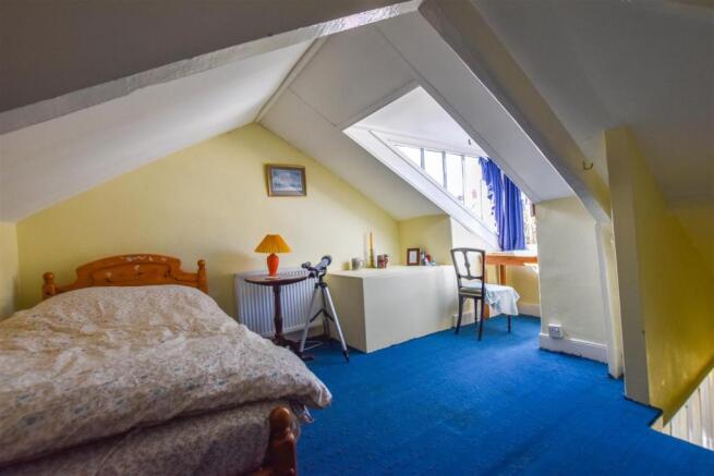 Bedroom 3.jpg