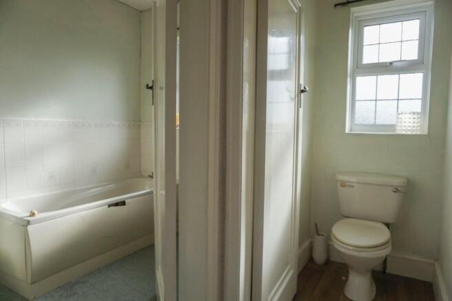 Bathroom & WC