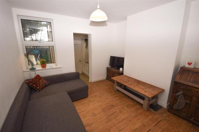 Living Area.jpg