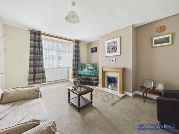 3 bed Terraced for sale Image 4
